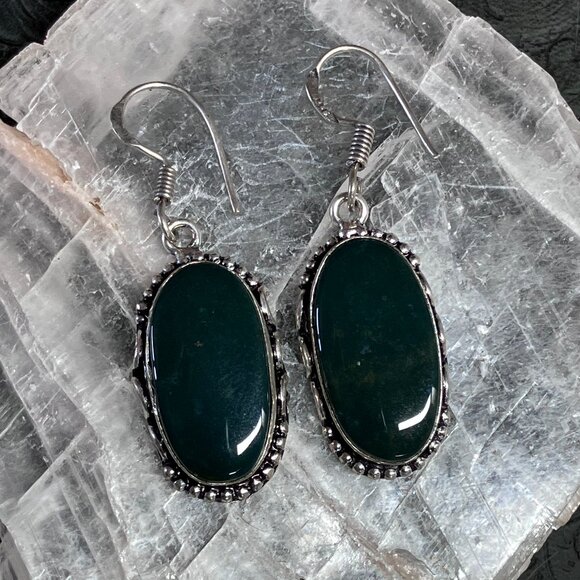 Green Chalcedony Earrings Stone Crystal Jewelry - Picture 6 of 7